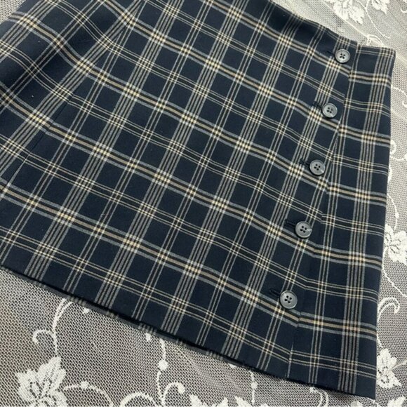 Aritzia Sunday Best Yuri Plaid Mini SkirtSz - Picture 3 of 8